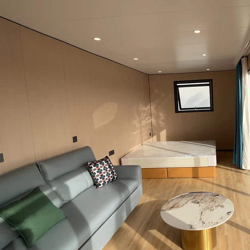 A9 Apple Cabin 2
