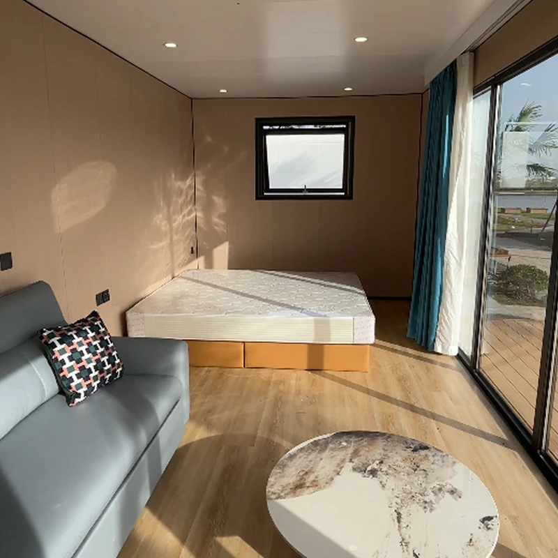 A9 Apple Cabin 3